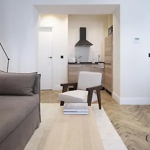 Elegant Loft For 4pax In The Center Of Apartamento